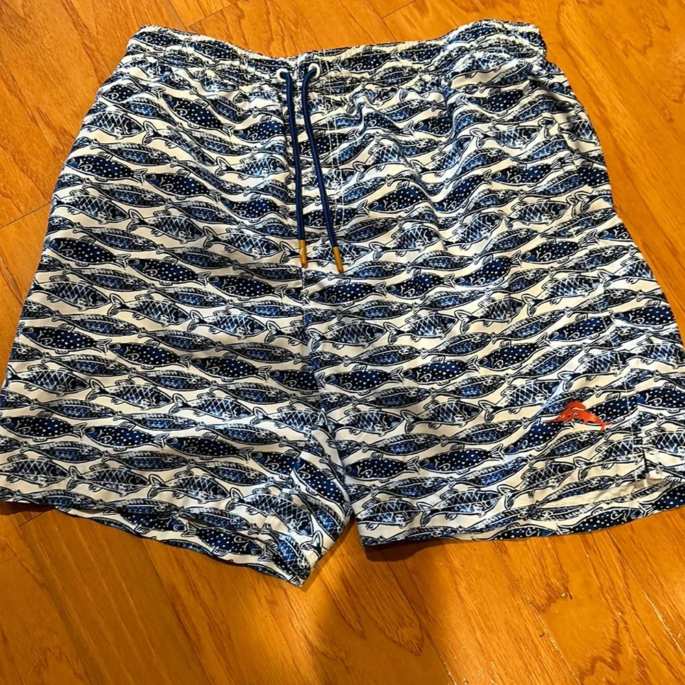 Tommy Bahama Men’s Swim Trunks - fish print small nwot